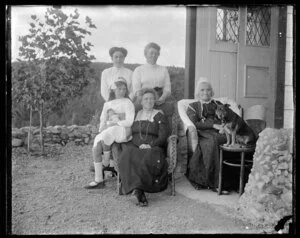 Photograph of Kirk female family members with an unidentified woman and a dog