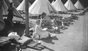 Soldiers with packs at Waiouru Army Training Camp
