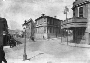 Intersection of Willis, Manners and Boulcott Streets, Wellington, showing the Old Identities Hotel and the house/surgery of Doctor Harding