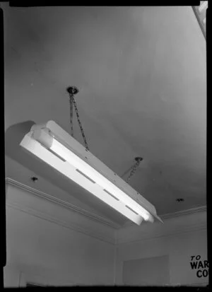 Industrial overhead lighting fixtures