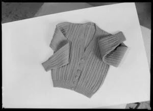 Knitted child's cardigan