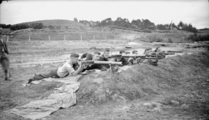 Soldiers firing Lewis guns at Waiouru Army Training Camp