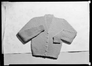 Knitted child's cardigan