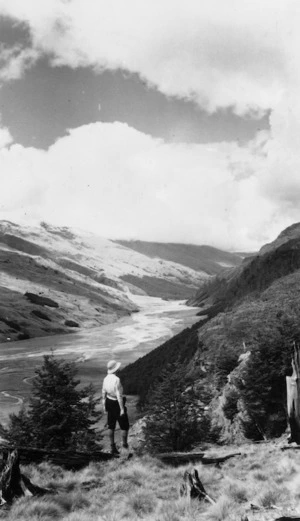Kent, Thelma Rene, 1899-1946 : View of Rees River, Otago