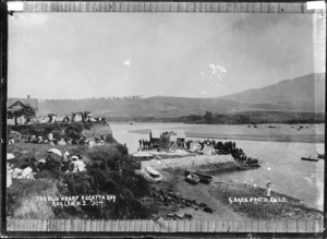 Old wharf, Raglan, on regatta day, January 1911 - Photograph taken by Gilmour Brothers
