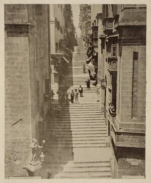 Strada Santa Lucia, Valletta, Malta - Photograph taken by Agius