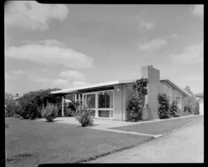 Home of Hallam Walter Dowling in Avondale Road, Taradale, Napier
