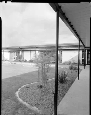 Covered walkway and garden outside Awapuni Hotel Motel, Palmerston North