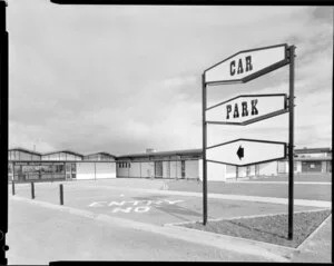 Carpark sign, Awapuni Hotel Motel, Palmerston North