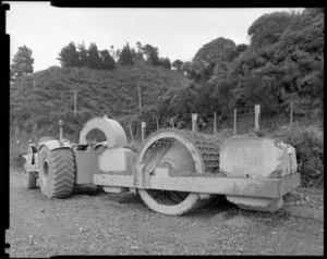 Ministry of Works road roller