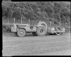 Ministry of Works road roller