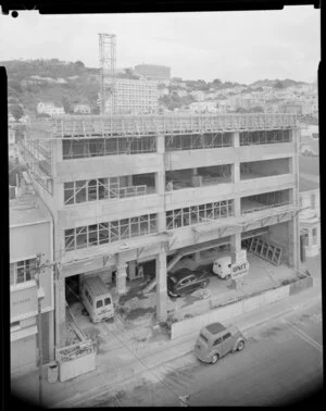 Arnold & Wright building under construction, Wellington