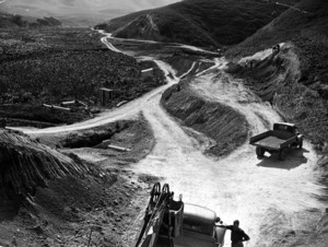 Construction of the main service road between Pukerua Bay and Plimmerton