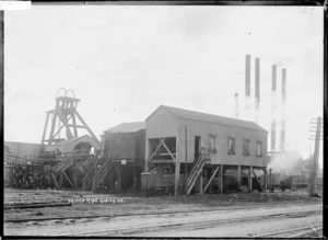 Ralph's Mine at Huntly, ca 1910s