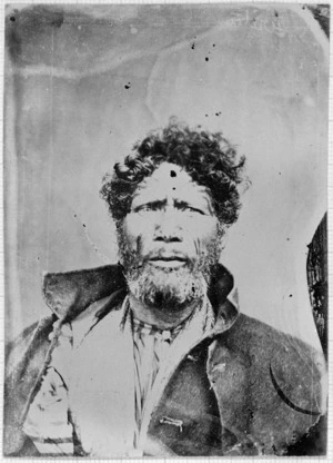 Unidentified Maori man, location unidentified