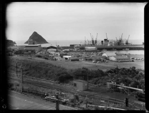 Port and Paritutu, New Plymouth