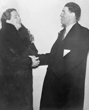 Powell, Arthur Walter, 1893-1970 : John Lee and his wife Mollie