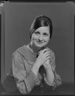 Miss Garden publicity shot playing violin