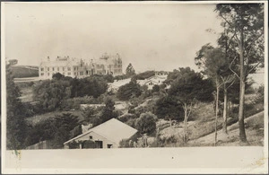 Creator unknown : Photograph of an area by Parliament Buildings, Wellington