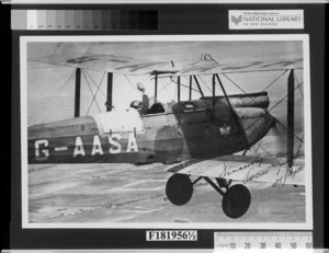 Oscar Garden in his De Havilland Gipsy Moth aircraft "Kia-Ora"