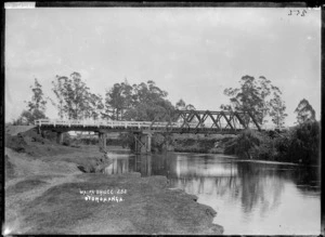 Red Bridge over the Waipa River, Otorohanga, Waikato, on State Highway 3