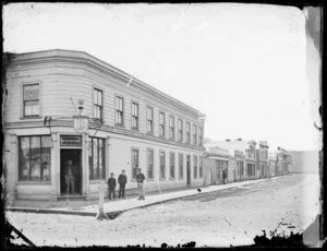 Street in Wanganui, including the Empire Hotel