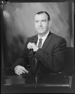 Bank of New South Wales, Mr Tate (general manager)