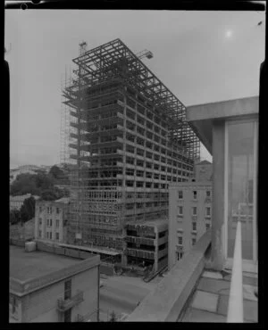 Cubitt Wells, Mayfair Building/Bank Site