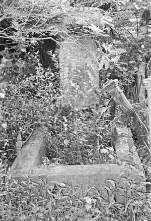 Grave of Eleanor W Robson, plot 5707, Bolton Street Cemetery