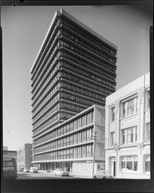 Cubitt Wells. Vogel Building.