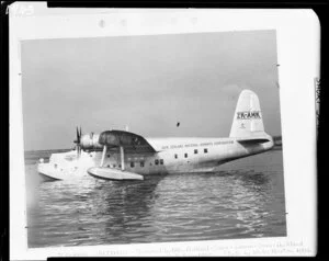Float plane ZK - AMK Takitimu