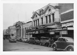 Queen Street, Masterton, with Prince of Wales Hotel