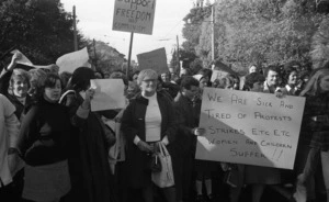 Workers strike, KareKare