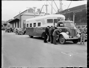 Articulated lorry