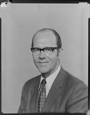 National Bank Publicity Portraits, Mr McCauley, Mr Dumper, Mr Williamson