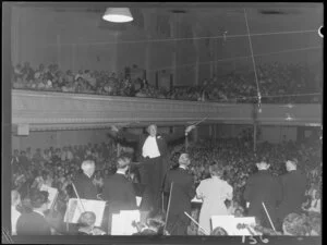 Selwyn Toogood conducts the National Orchestra at the Town Hall, Wellington
