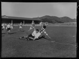 Wellington College Old Boys versus Marist rugby teams, Athletic Park, Wellington