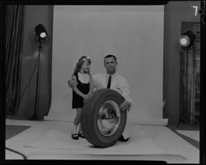 KBR, Girl and Man with tyre