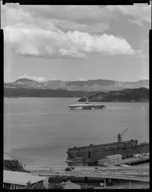 A United States aircraft carrier in Wellington Harbour