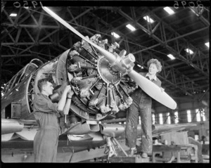 Workers at Woodbourne Air Force Base, Blenheim