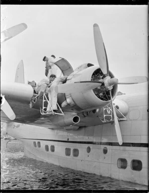 Repairs to flying boat Awatere at Evans Bay