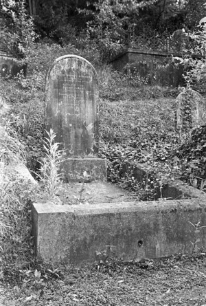 Smith family grave, plot 5303, Bolton Street Cemetery