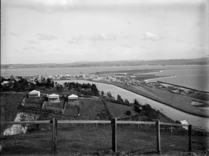 Overlooking Bay View Road and Port Ahuriri, Napier
