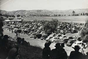 Car park and spectators at a South Canterbury country horse racecourse