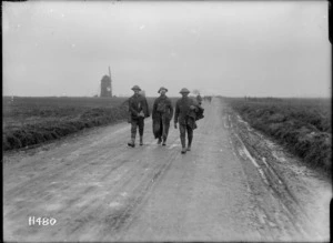 Wounded New Zealand soldiers, Courcelles, France