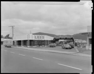 Exterior of bottle store