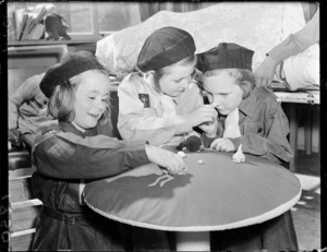 Brownies visiting the Silverstream Hospital