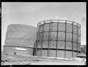 Tanks at Wellington gas works