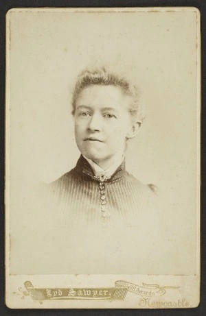 Sawyer, Lyd (Newcastle) fl 1890s-1905 :Portrait of unidentified woman