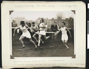 Photograph of Jack Lovelock and others competing in the Oxford-Cambridge four mile relay